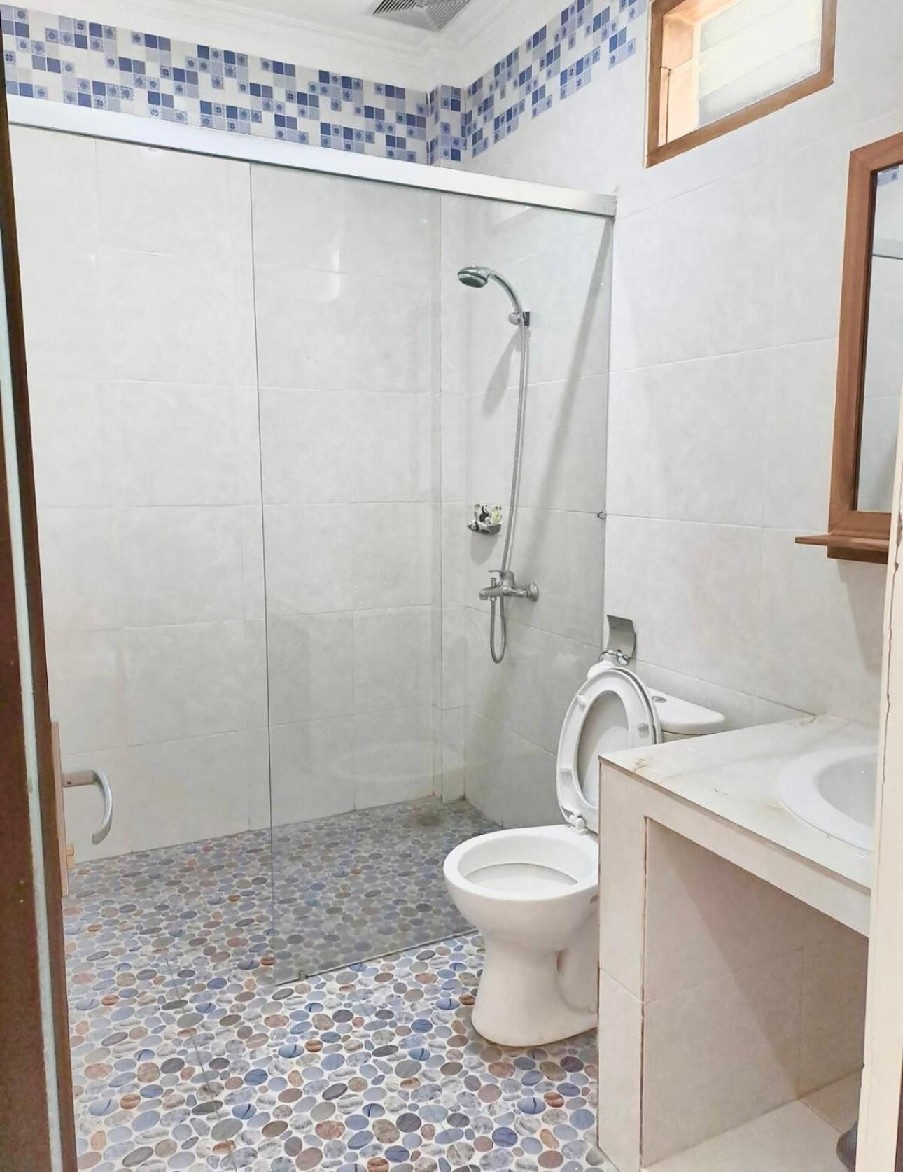 Kj Inn Homestay Senggigi Εξωτερικό φωτογραφία
